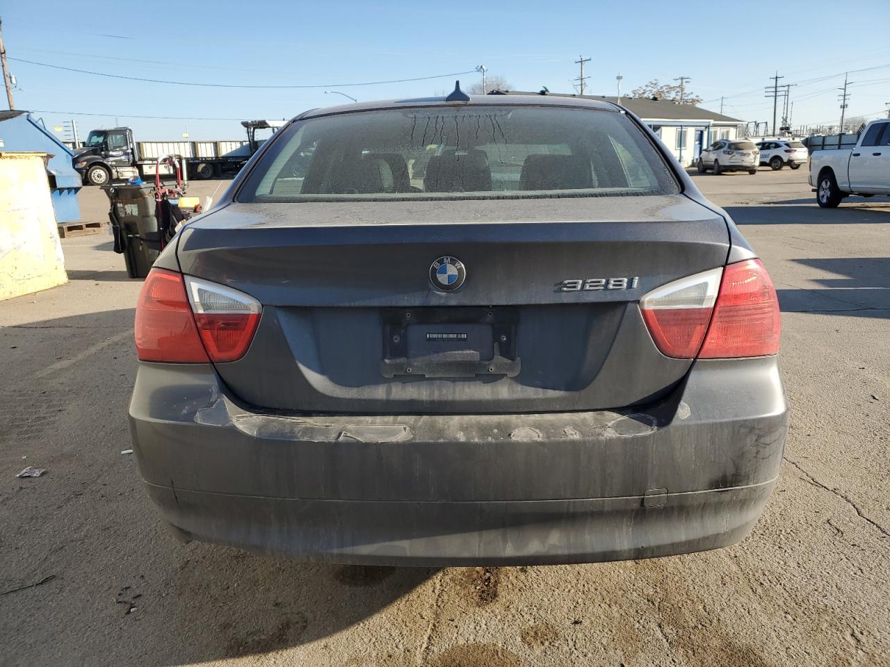 2007 BMW 3er VIN WBAVC53577FZ77321 Copart auction photo, side damage thumbnail 6