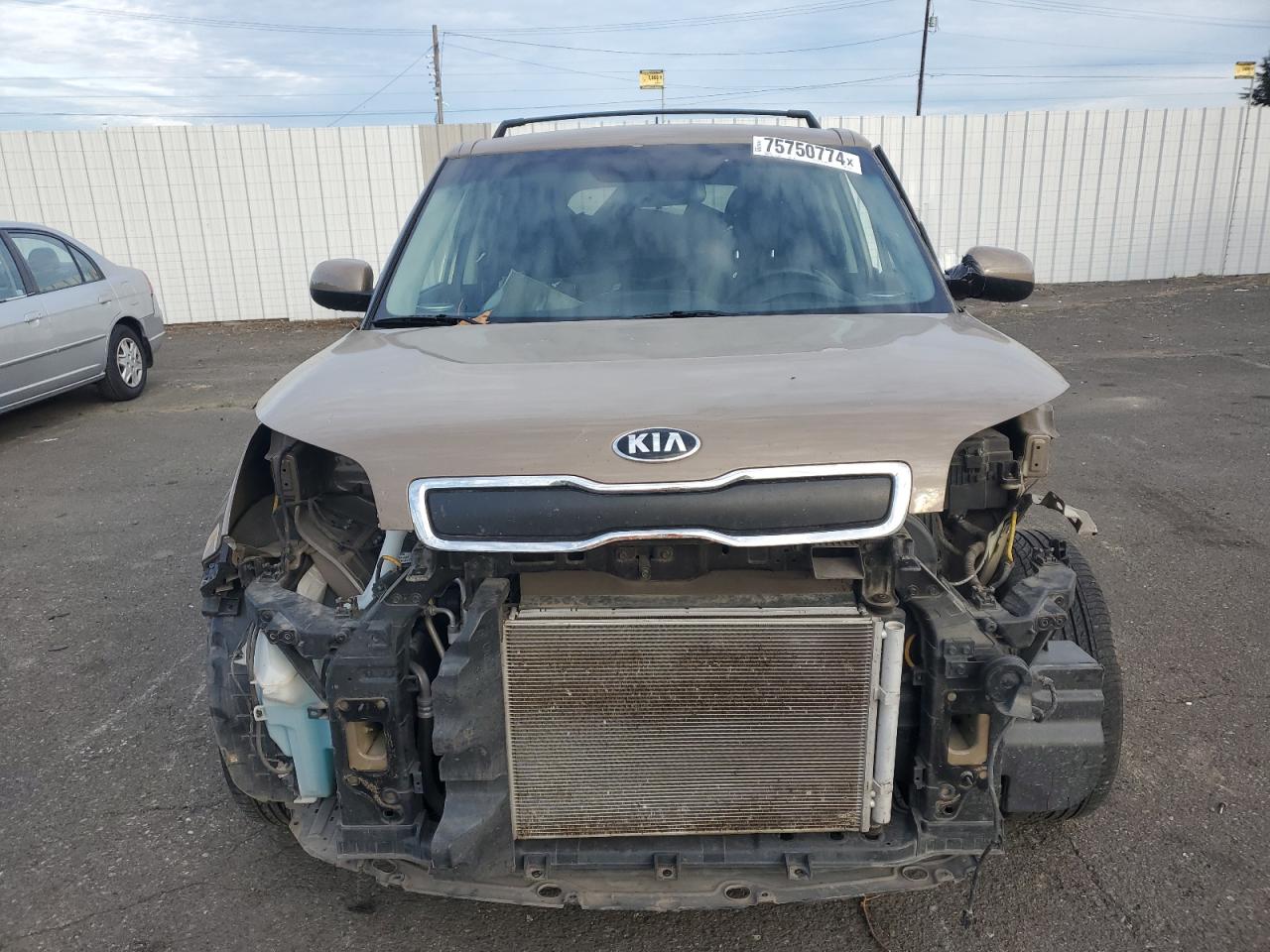 2016 KIA Soul VIN KNDJN2A28G7331847 Copart auction photo, front end / side damage thumbnail 5