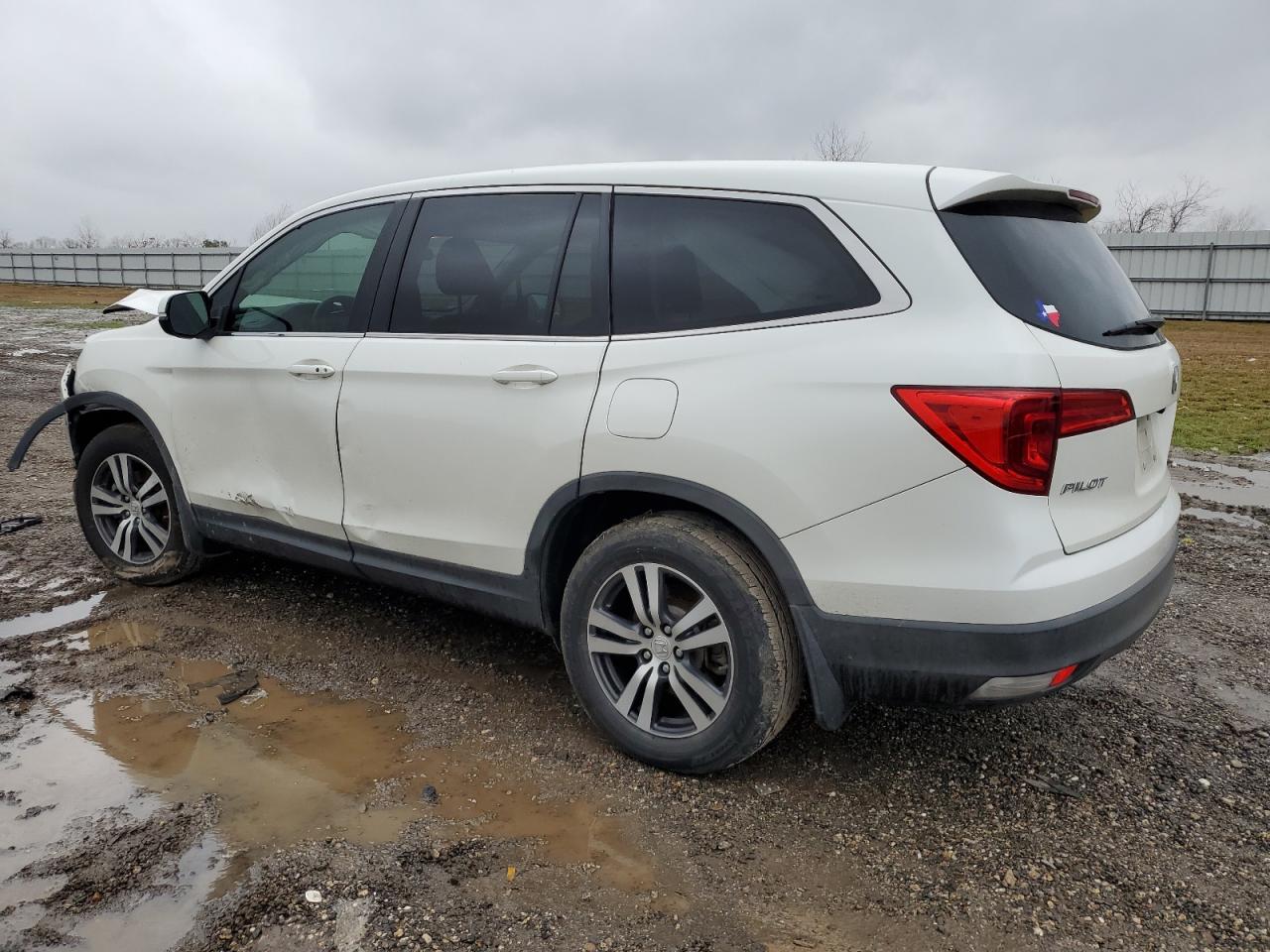 2018 Honda Pilot VIN 5FNYF5H36JB032418 Copart auction photo, front end / minor dent/scratches damage thumbnail 2