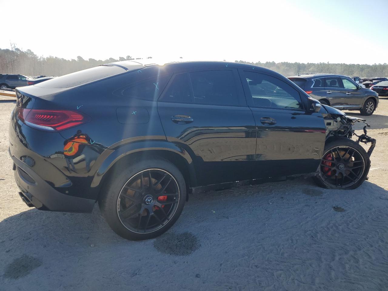 2021 Mercedes-Benz GLE VIN 4JGFD6BB2MA304779 Copart auction photo, front end damage thumbnail 3