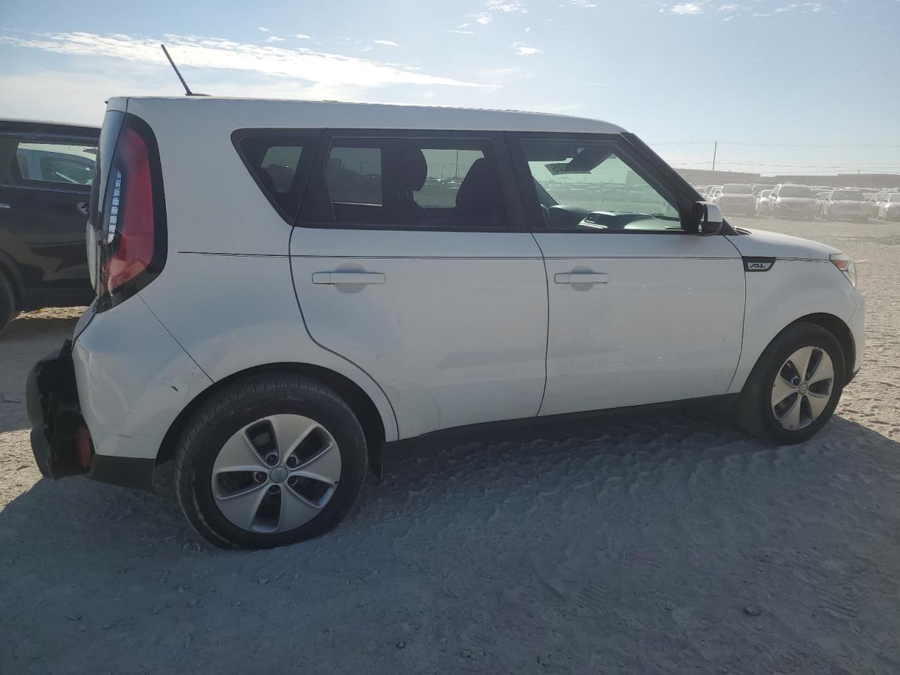 2016 KIA Soul VIN KNDJN2A22G7261679 Copart auction photo, rear end damage thumbnail 3