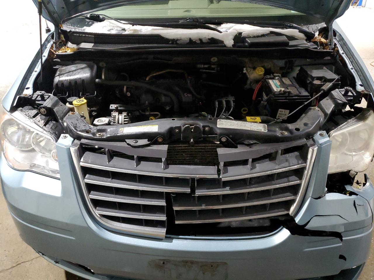 2010 Chrysler Town & Country VIN 2A4RR4DE5AR178448 Copart auction photo, front end / side damage thumbnail 12