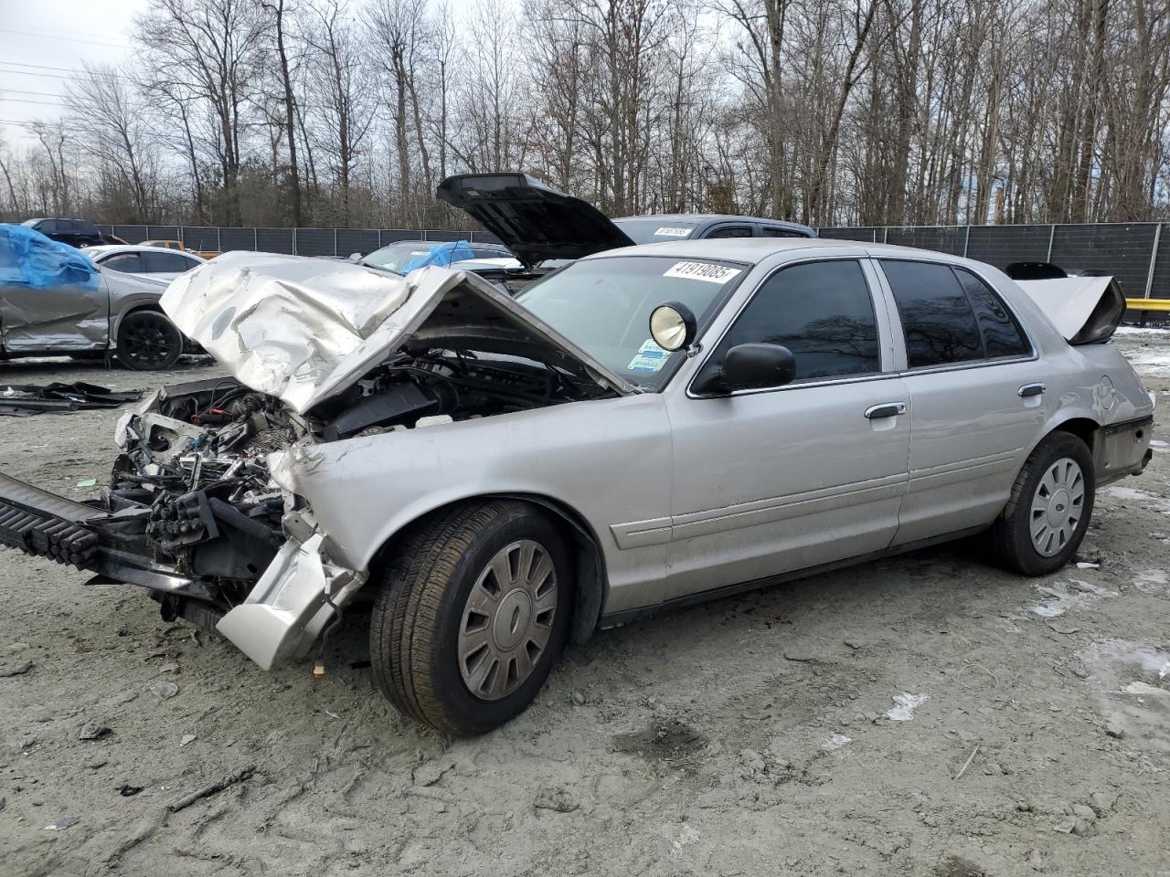 2007 Ford Crown Victoria VIN 2FAHP71W27X131474