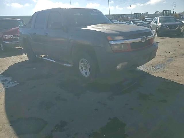 2003 Chevrolet Avalanche VIN 3GNEC13T13G146651 Copart auction photo, vandalism damage thumbnail 10