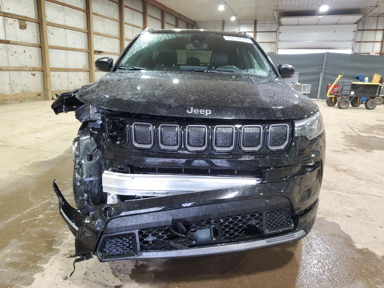 2022 Jeep Compass VIN 3C4NJDCB5NT172218 Copart auction photo, front end / side damage thumbnail 5