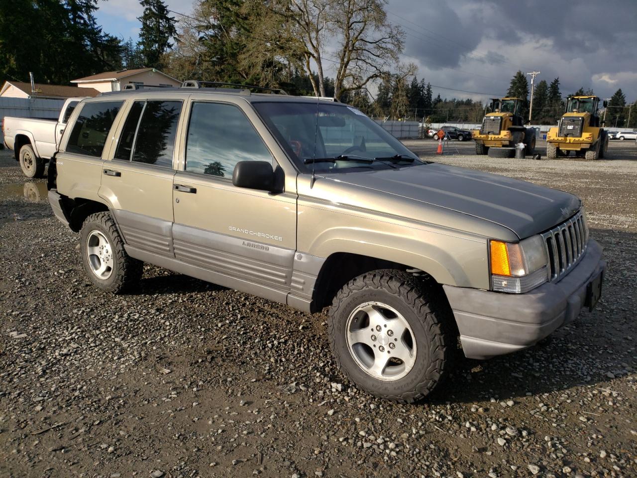 1997 Jeep Grand Cherokee VIN 1J4GZ58S9VC622720 Copart auction photo, rear end damage thumbnail 4