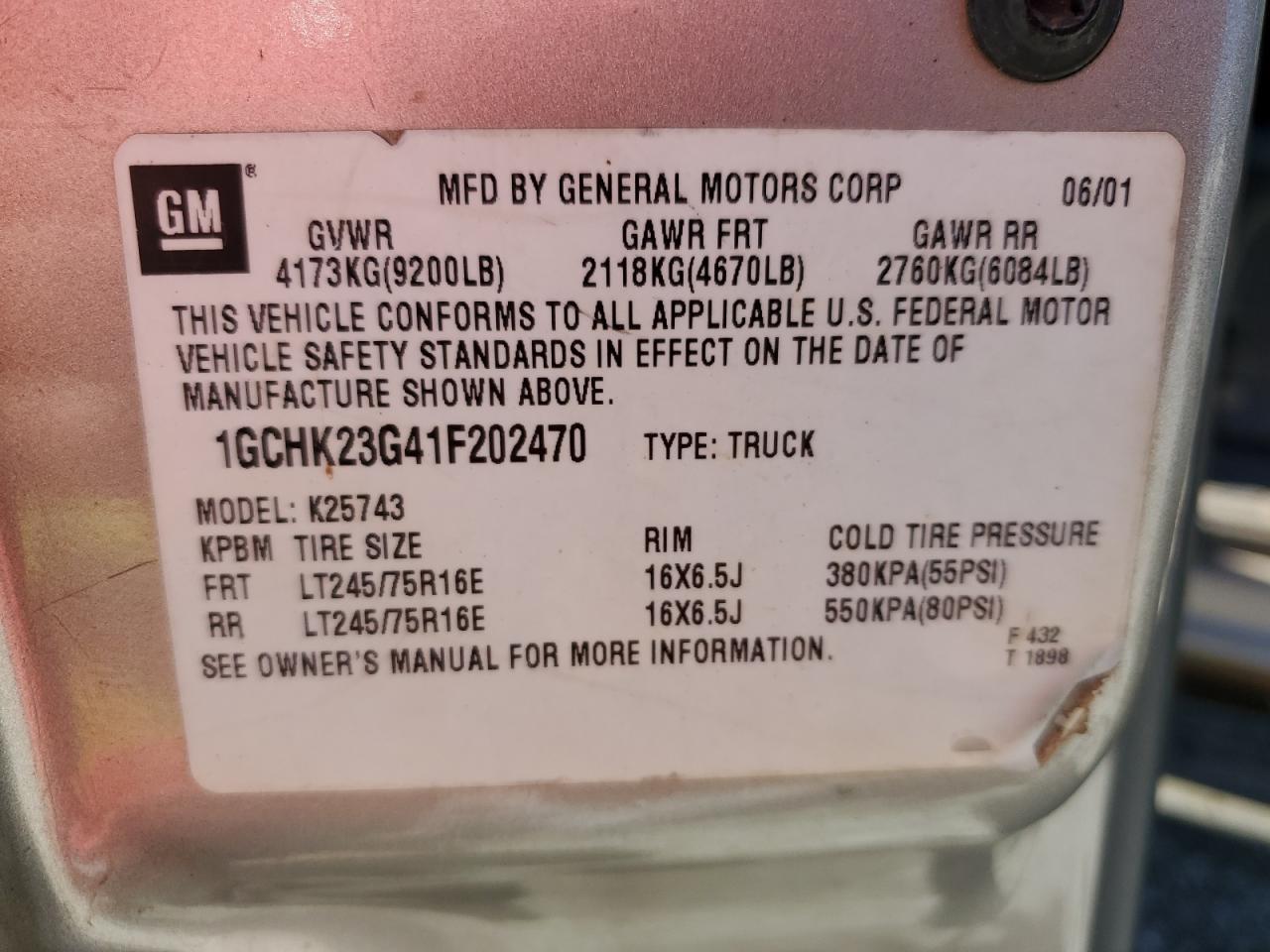 2001 Chevrolet Silverado VIN 1GCHK23G41F202470 Copart auction photo, front end / mechanical damage thumbnail 13
