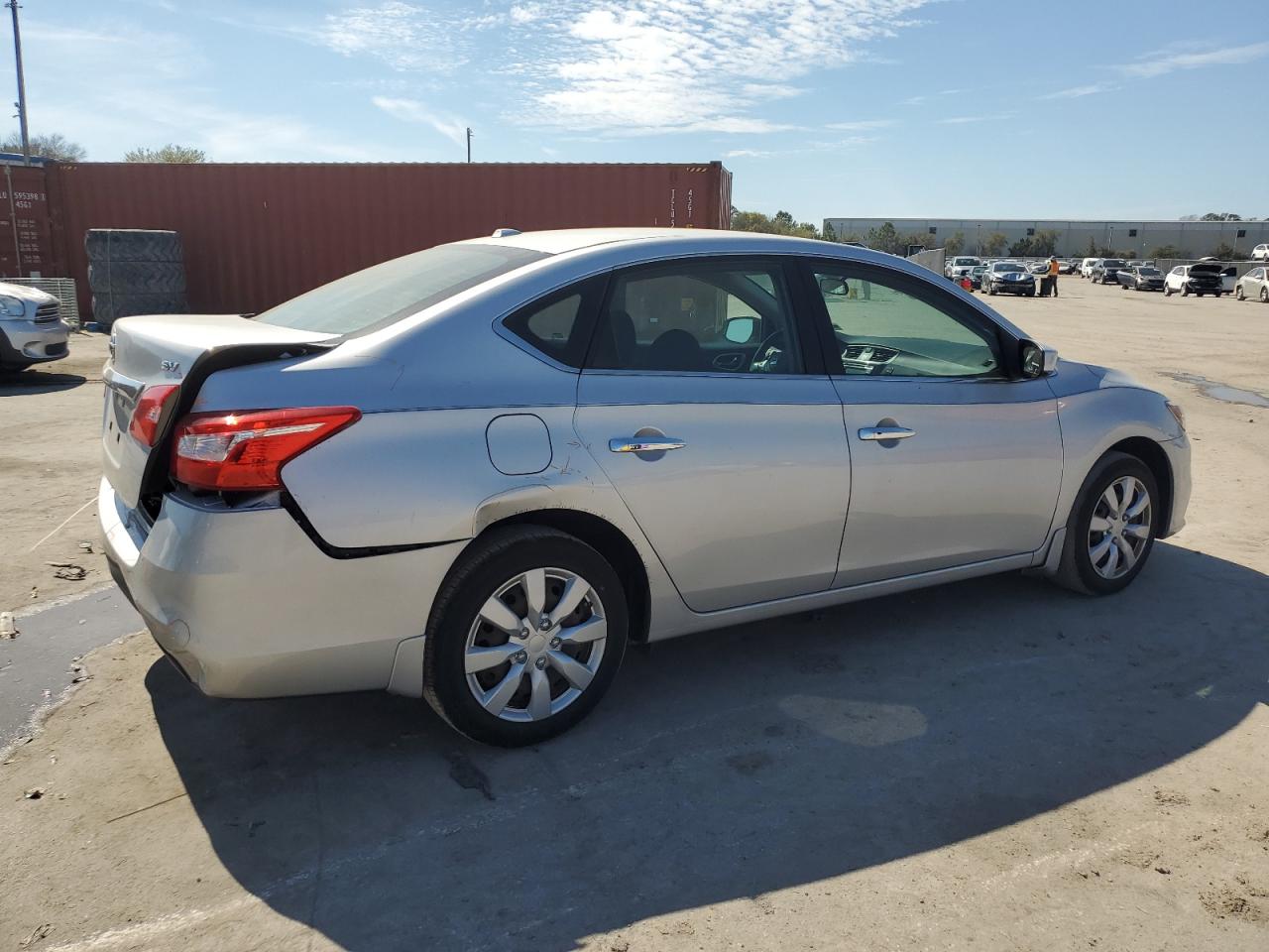 2017 Nissan Sentra VIN 3N1AB7APXHY335189 Copart auction photo, rear end / front end damage thumbnail 3