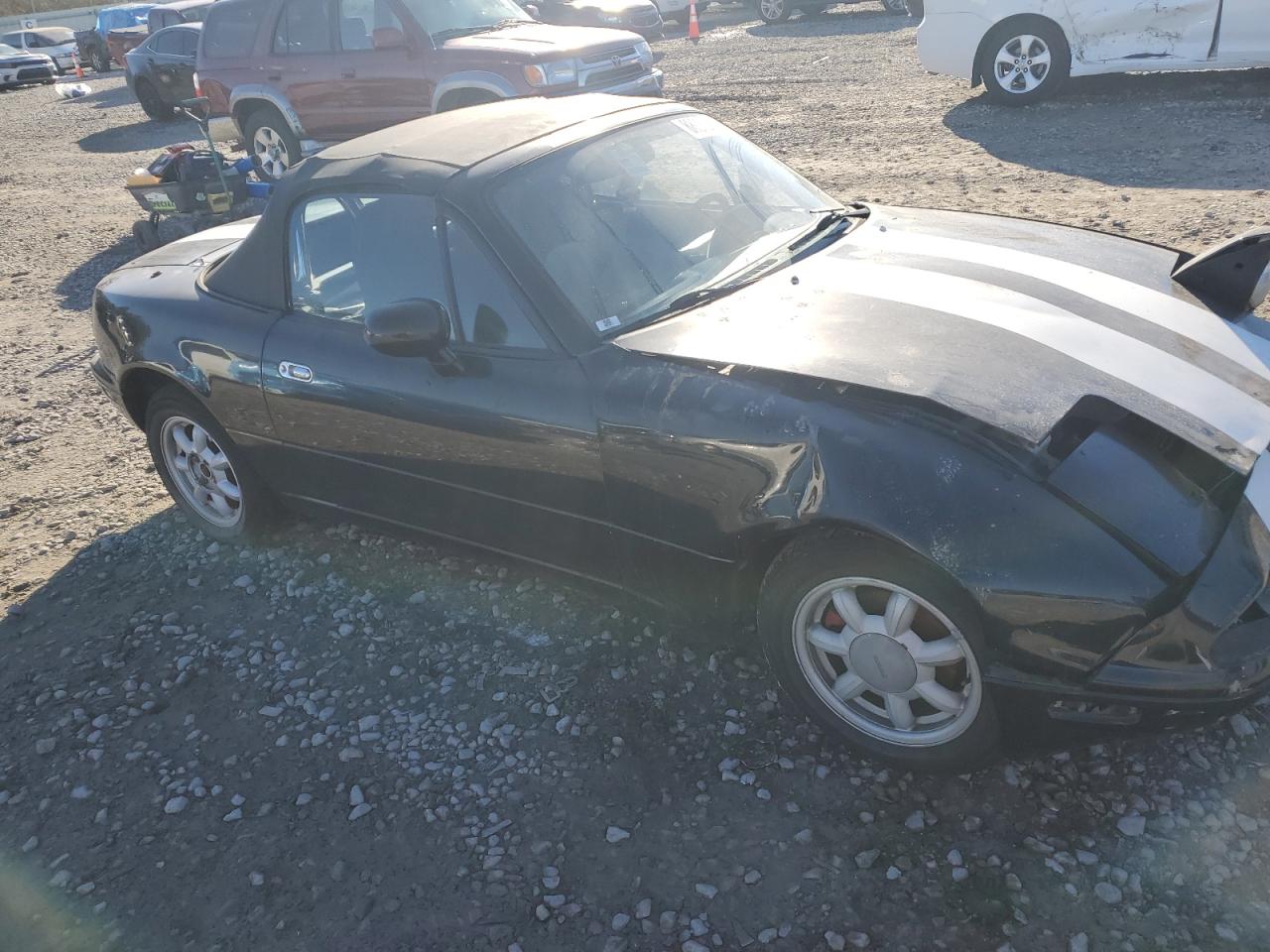 1994 Mazda MX-5 VIN JM1NA3537R0519440 Copart auction photo, all over damage thumbnail 4