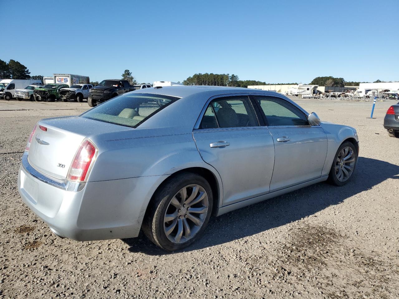 2013 Chrysler 300 VIN 2C3CCAAGXDH732468 Copart auction photo, side damage thumbnail 3