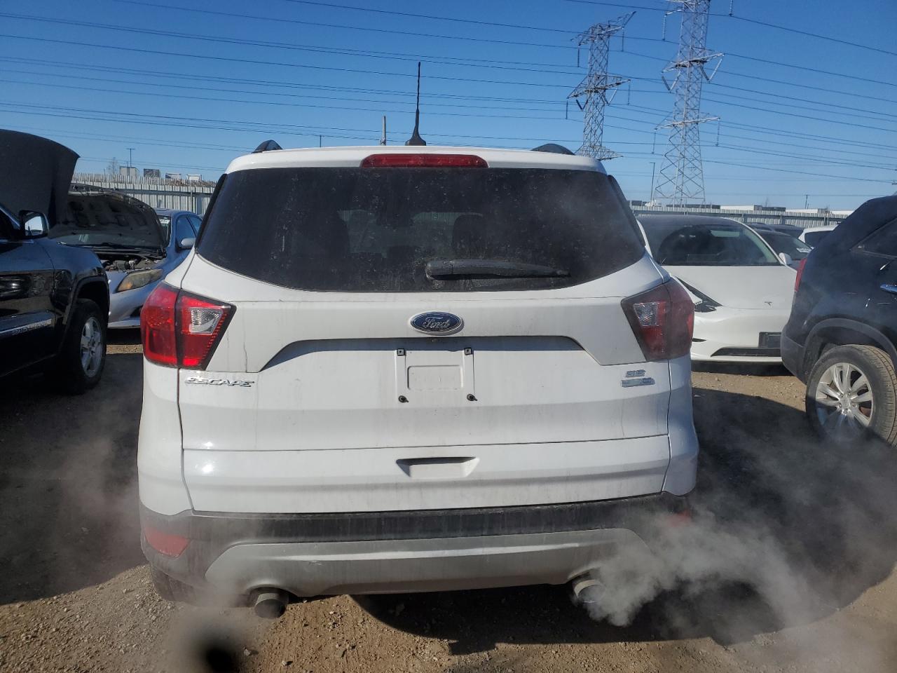 2019 Ford Escape VIN 1FMCU9G93KUB34163 Copart auction photo, front end damage thumbnail 6