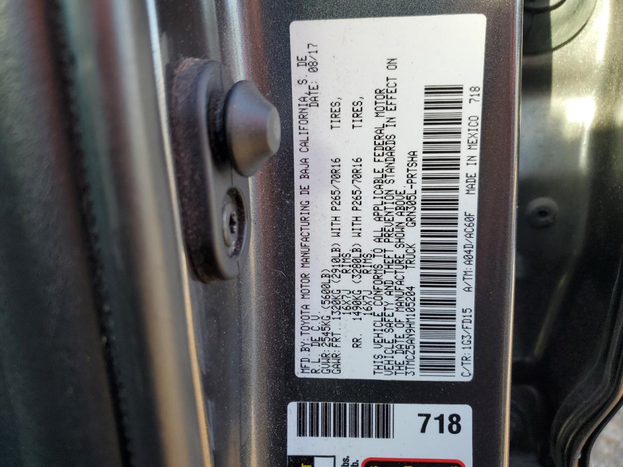 2017 Toyota Tacoma VIN 3TMCZ5AN9HM105204 Copart auction photo, side damage thumbnail 12