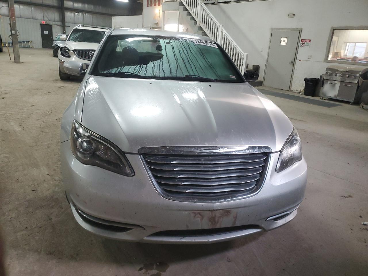 2012 Chrysler 200 VIN 1C3CCBBB5CN139891 Copart auction photo, side / minor dent/scratches damage thumbnail 5