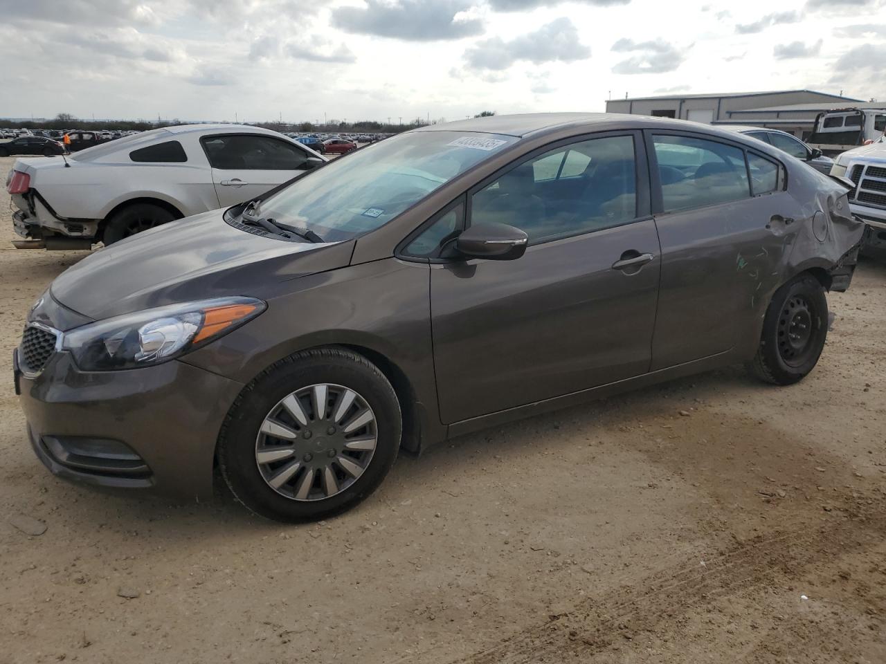 2015 KIA Forte VIN KNAFX4A6XF5321908