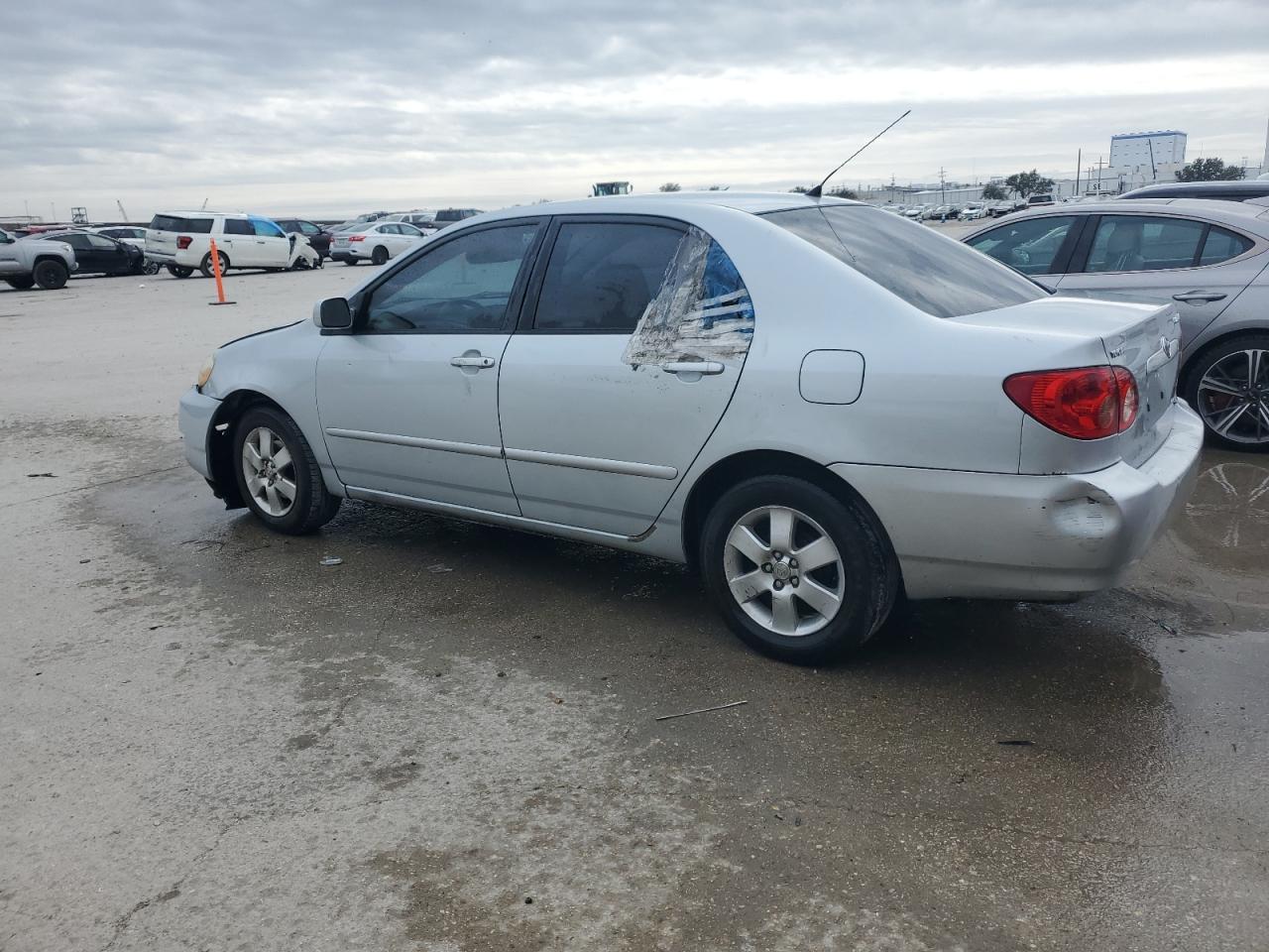 2007 Toyota Corolla VIN 2T1BR32E77C834050 Copart auction photo, front end / rear end damage thumbnail 2