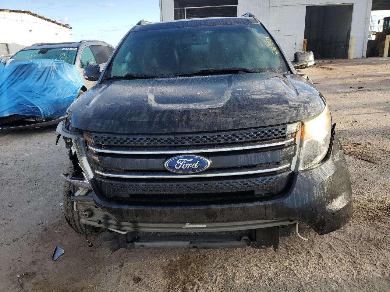 2014 Ford Explorer VIN 1FM5K8F83EGB89183 Copart auction photo, front end / side damage thumbnail 5