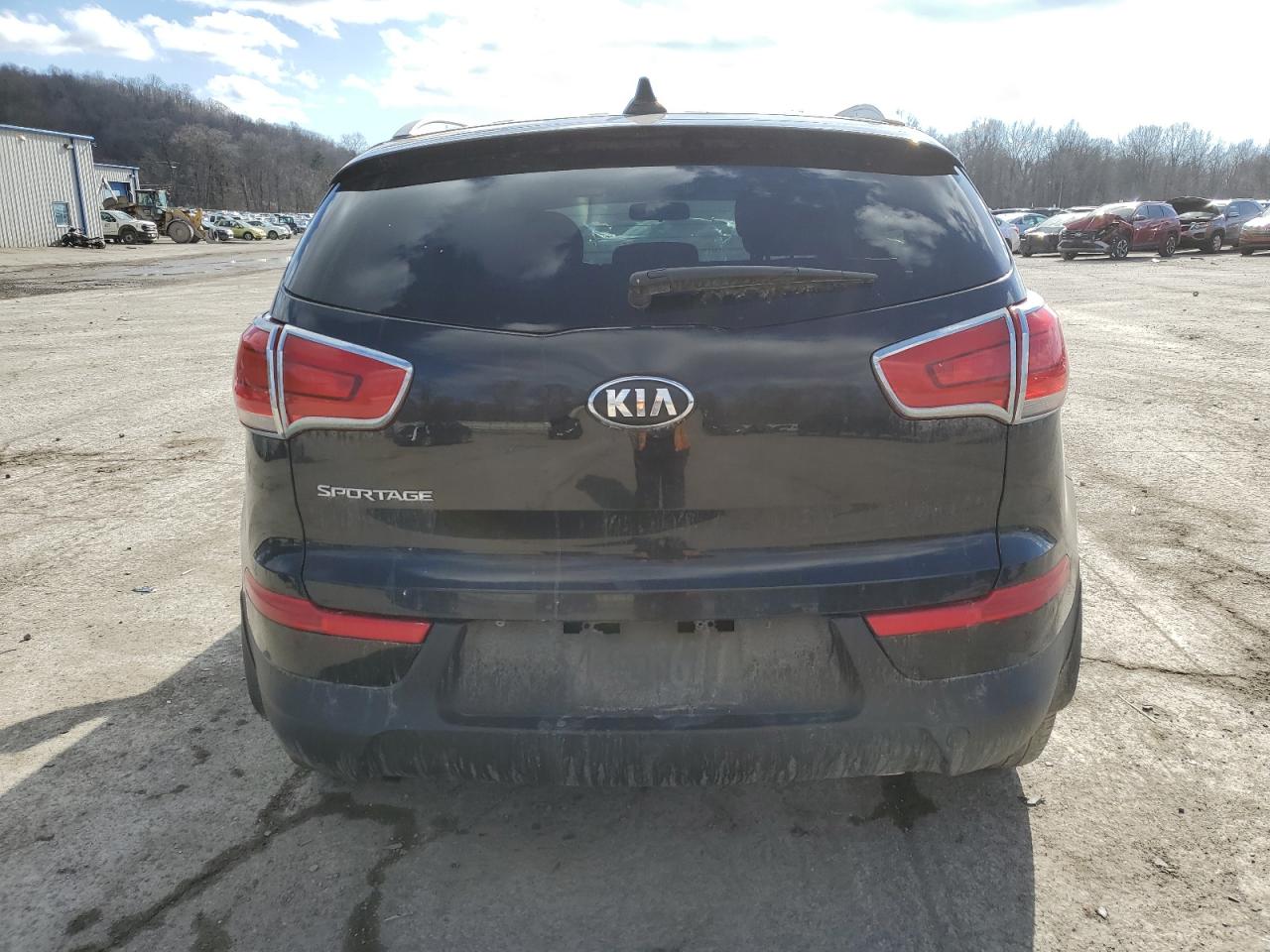 2015 KIA Sportage VIN KNDPBCAC0F7773568 Copart auction photo, front end damage thumbnail 6