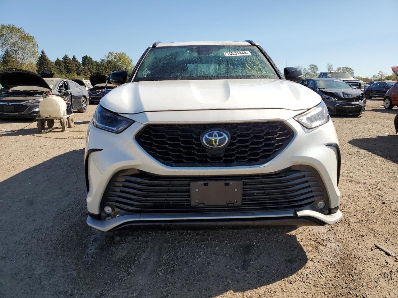 2021 Toyota Highlander VIN 5TDJZRBH3MS068586 Copart auction photo, side damage thumbnail 5
