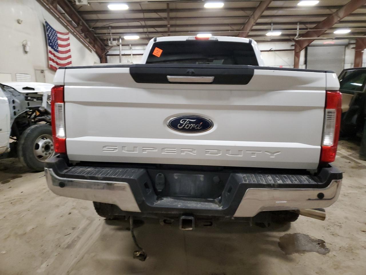 2018 Ford F250 VIN 1FT7W2BT8JEB93339 Copart auction photo, front end damage thumbnail 6