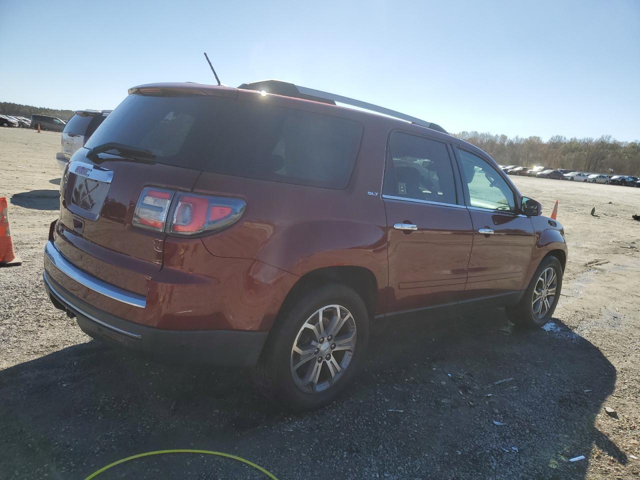 2015 GMC Acadia VIN 1GKKRRKD7FJ336805 Copart auction photo, side damage thumbnail 3