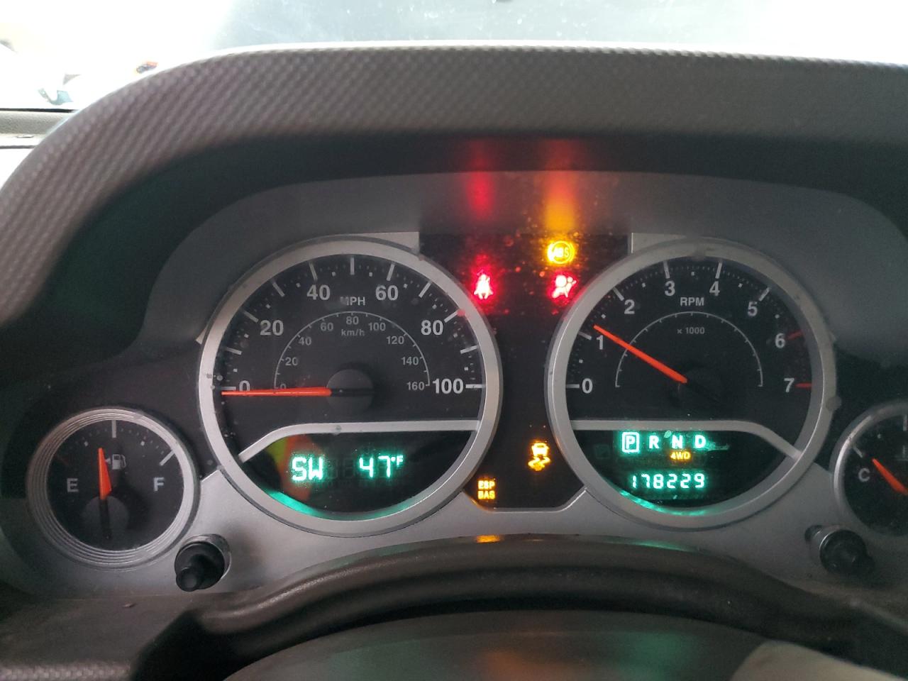 2007 Jeep Wrangler VIN 1J4GA59137L194644 Copart auction photo, front end / side damage thumbnail 9