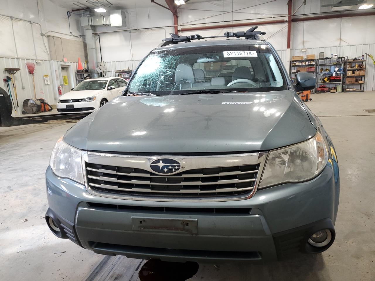 2010 Subaru Forester VIN JF2SH6CC5AH745986 Copart auction photo, side / front end damage thumbnail 5