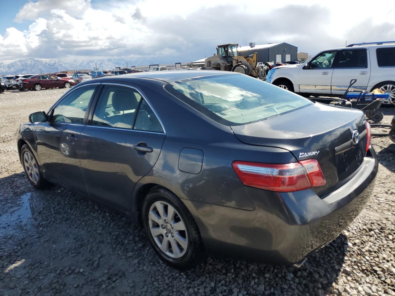 2007 Toyota Camry VIN 4T1BK46K97U051451 Copart auction photo, rear end damage thumbnail 2