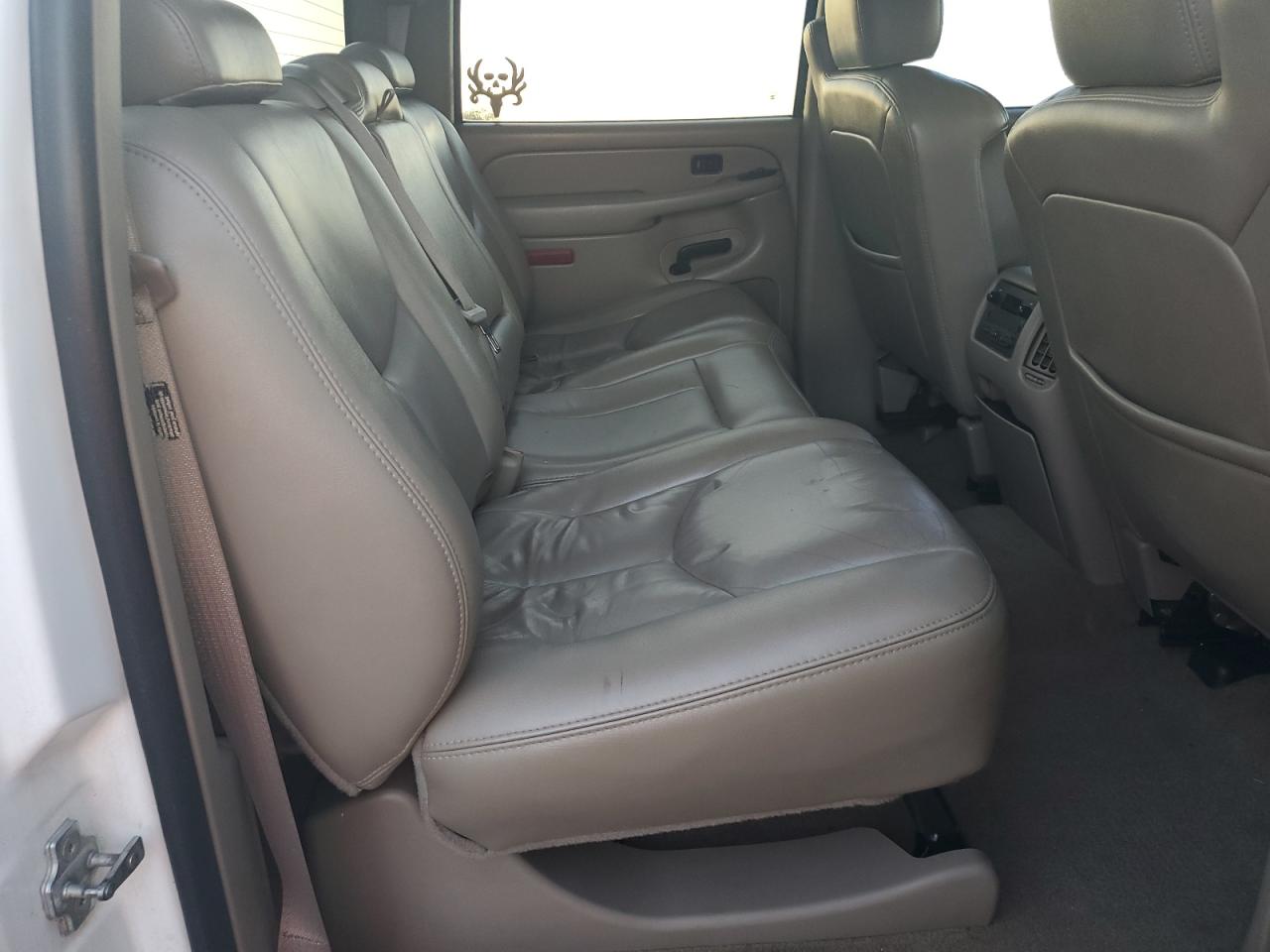 2006 Chevrolet Silverado VIN 1GCHK23D56F156919 Copart auction photo, front end damage thumbnail 10