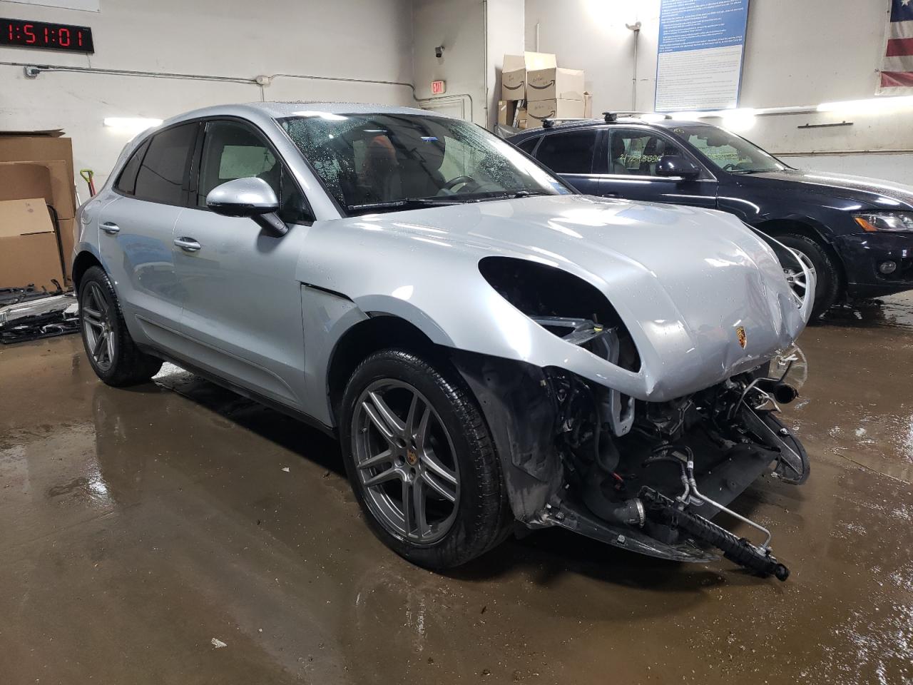 2020 Porsche Macan VIN WP1AA2A50LLB04951 Copart auction photo, front end damage thumbnail 4