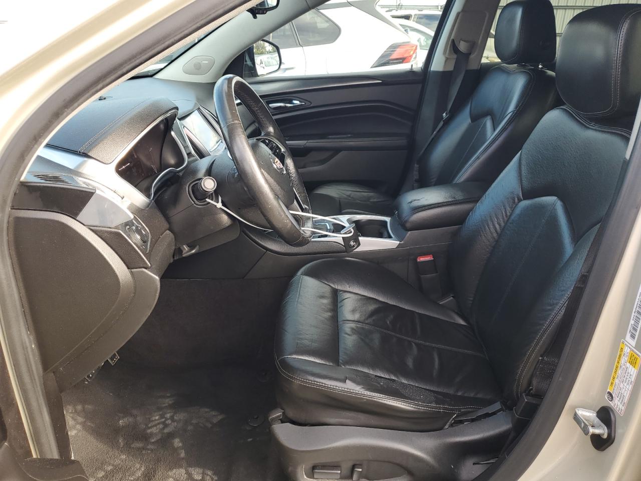 2013 Cadillac SRX VIN 3GYFNAE35DS558567 Copart auction photo, front end / minor dent/scratches damage thumbnail 7
