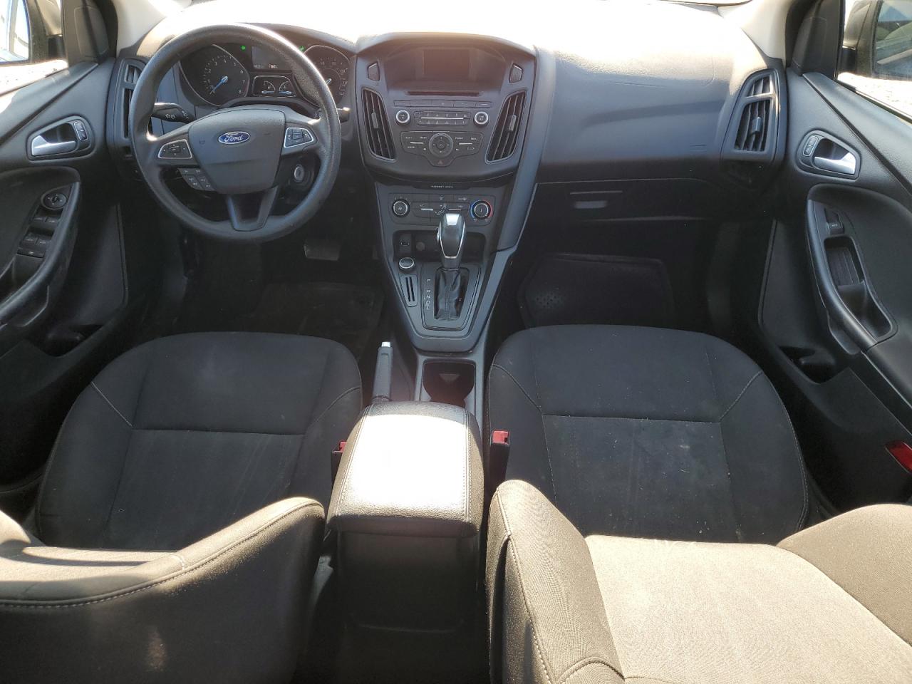 2016 Ford Focus VIN 1FADP3F2XGL310243 Copart auction photo, rear end damage thumbnail 8