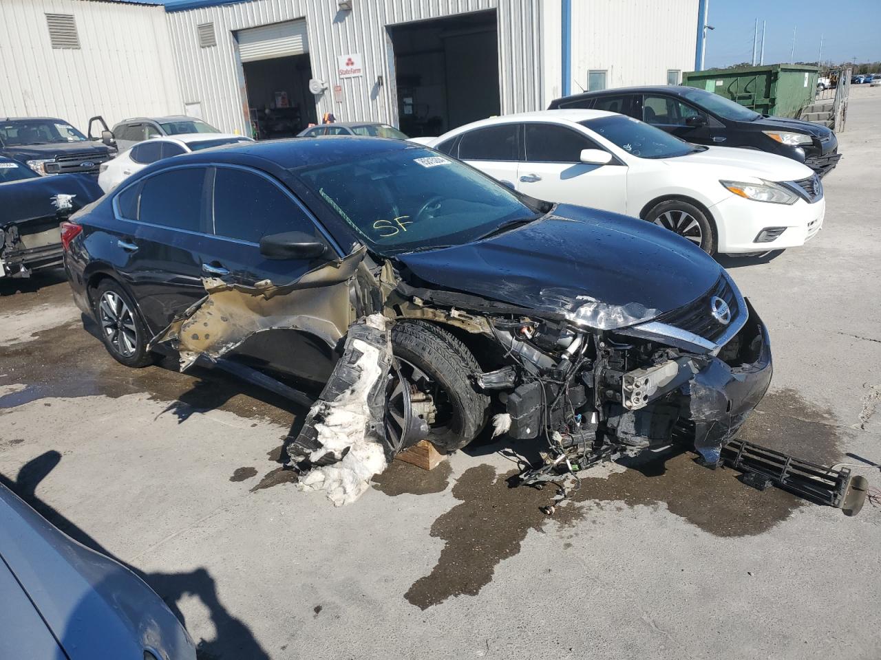 2017 Nissan Altima VIN 1N4AL3AP7HC122542 Copart auction photo, front end damage thumbnail 4