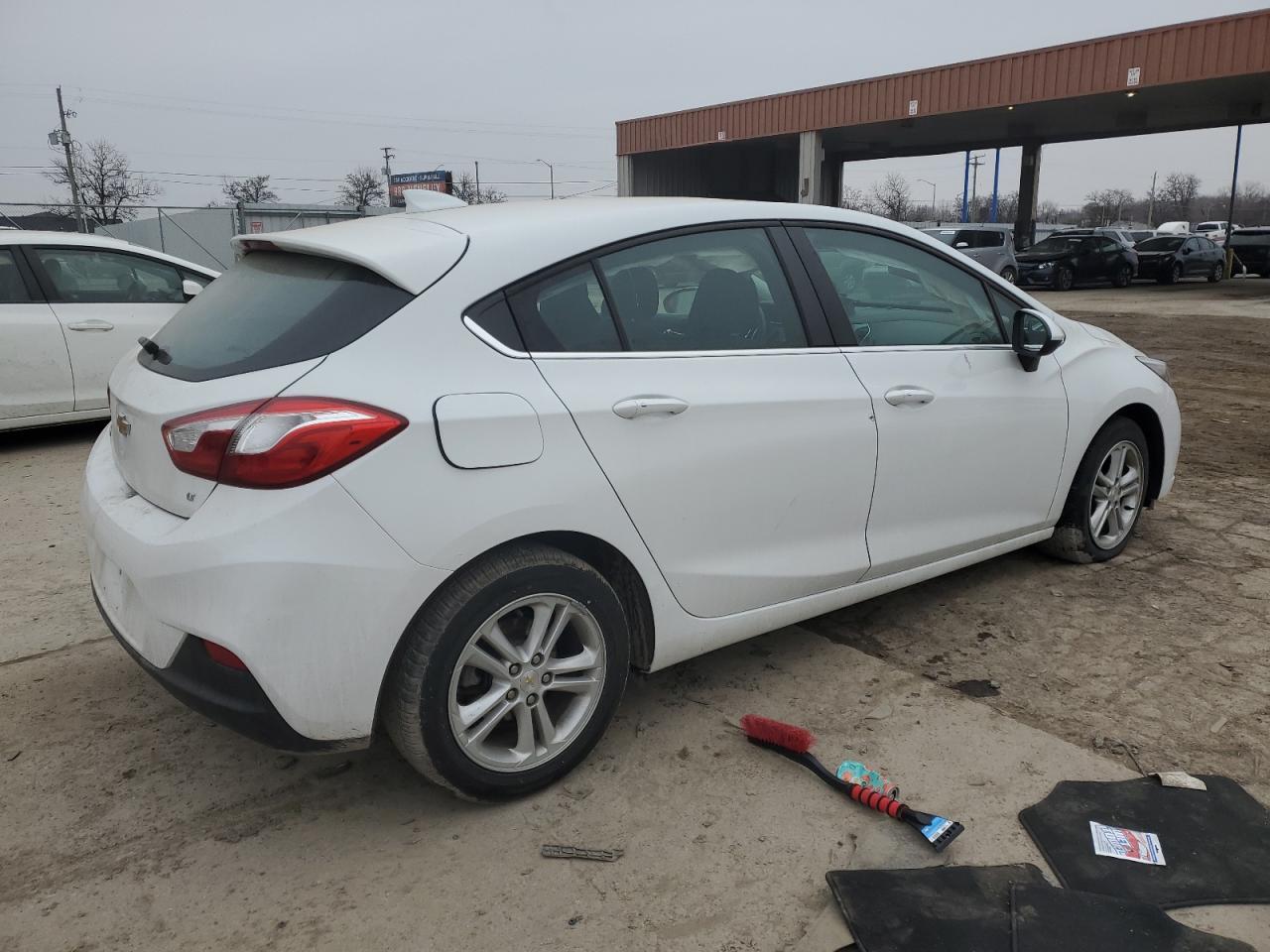 2018 Chevrolet Cruze VIN 3G1BE6SM7JS530319 Copart auction photo, side / rear end damage thumbnail 3