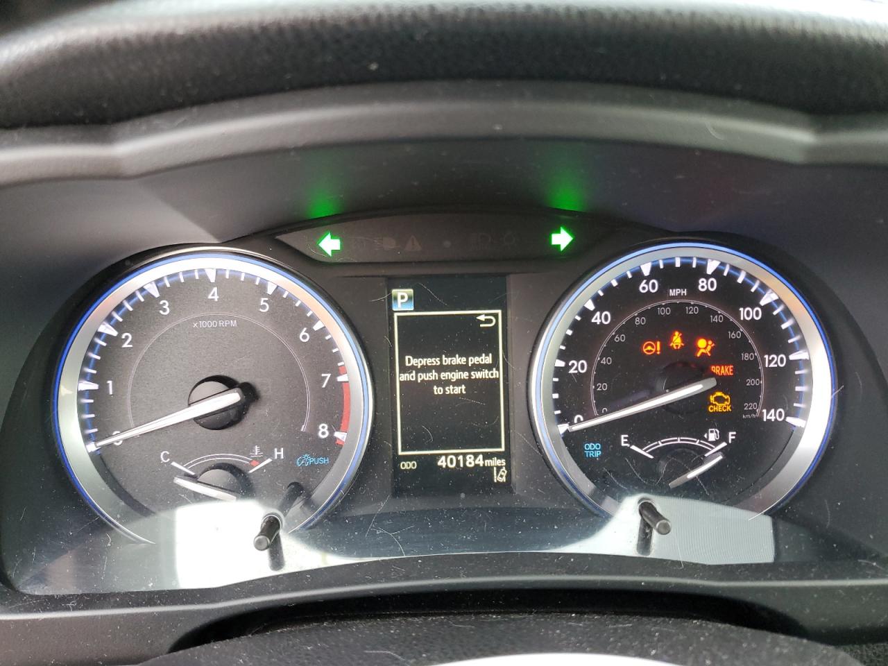 2019 Toyota Highlander VIN 5TDJZRFH2KS981752 Copart auction photo, front end / rear end damage thumbnail 9