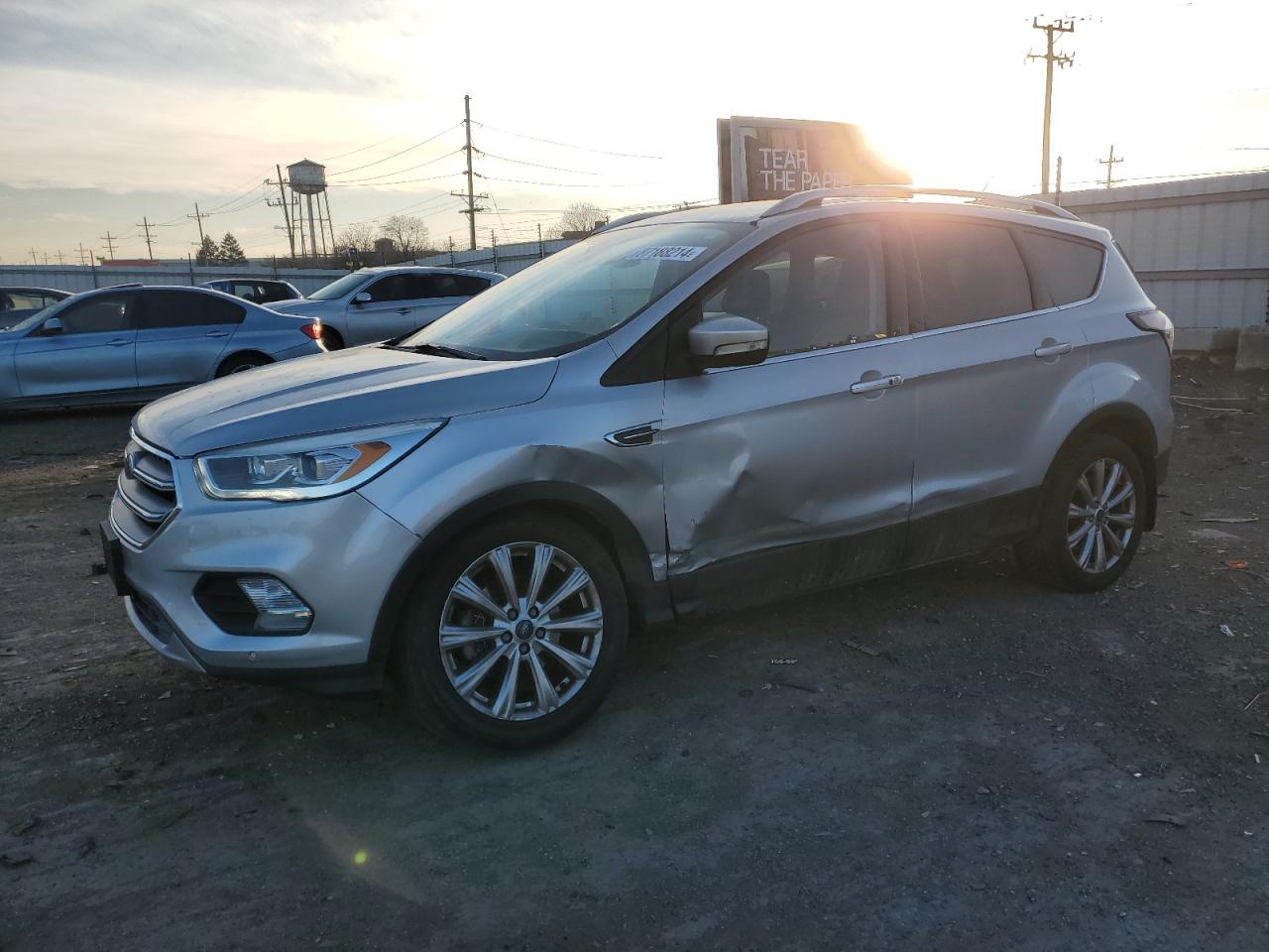 2017 Ford Escape VIN 1FMCU0JDXHUA90082
