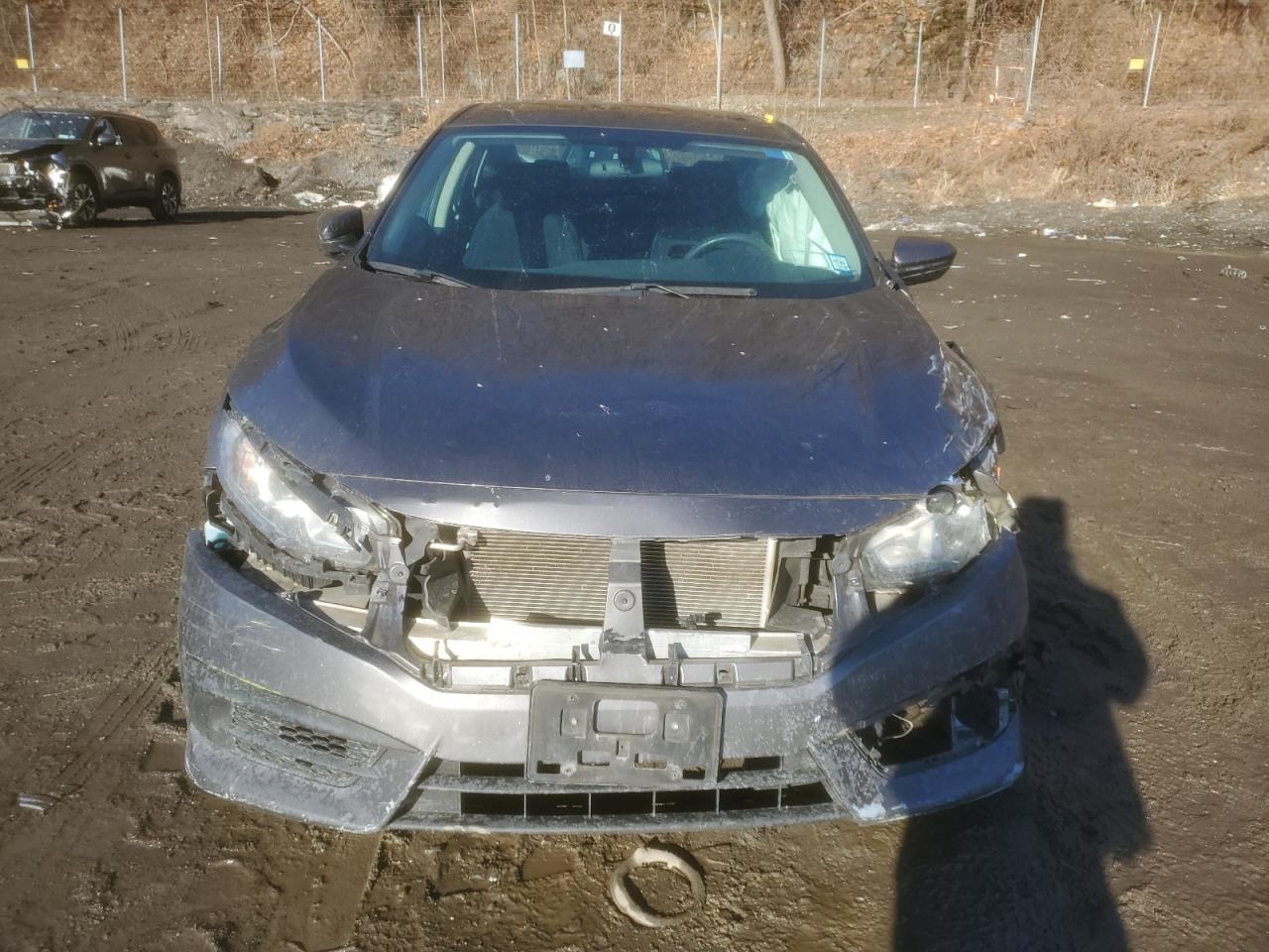 2016 Honda Civic VIN 19XFC2F70GE223299 Copart auction photo, front end / minor dent/scratches damage thumbnail 5