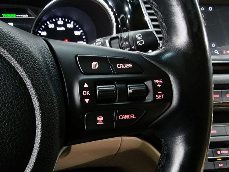 2018 KIA Carnival VIN KNHMF37ABKS512435 Encar auction photo thumbnail 10