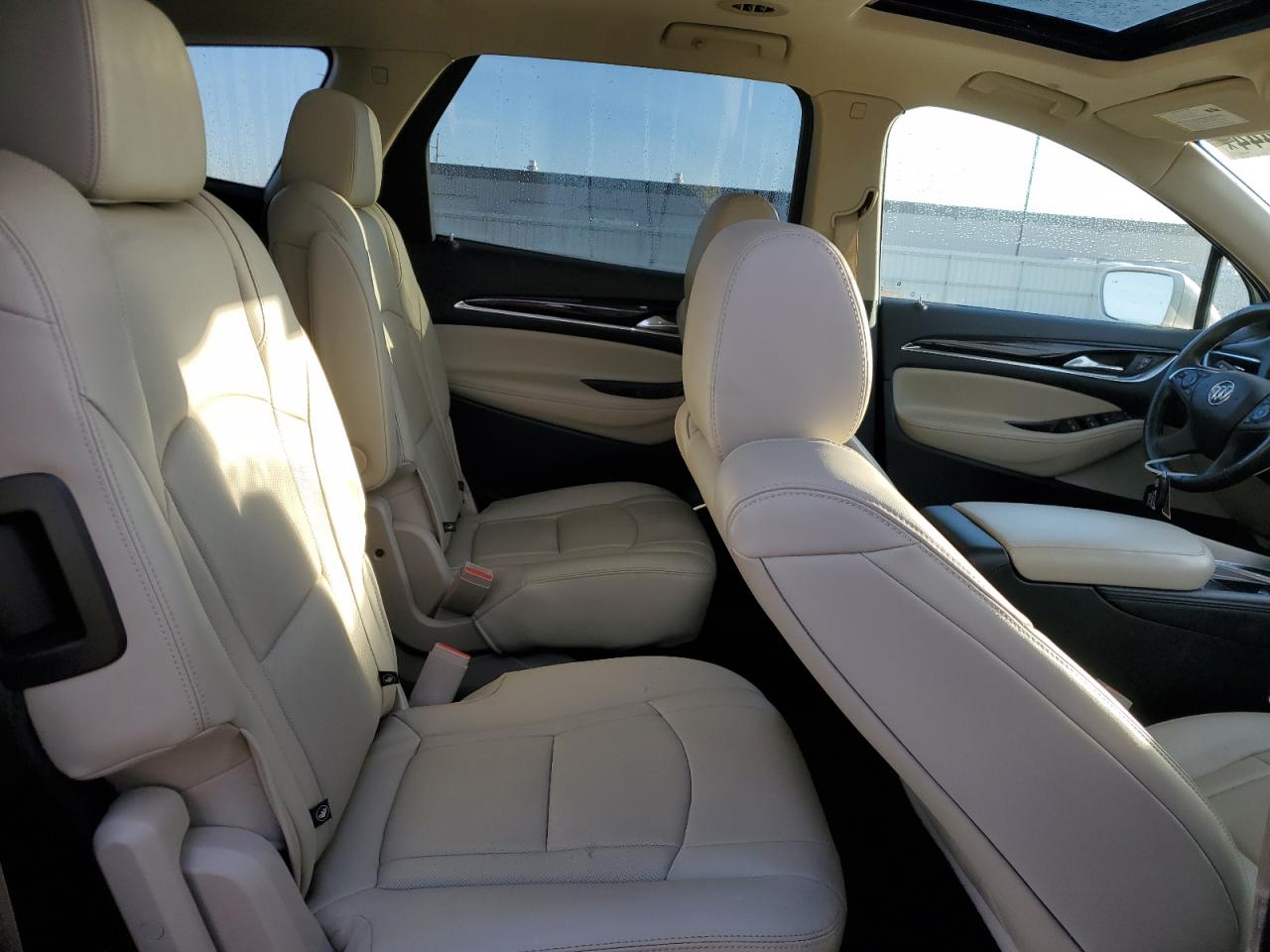 2019 Buick Enclave VIN 5GAEVAKW5KJ209361 Copart auction photo, side / rear end damage thumbnail 11