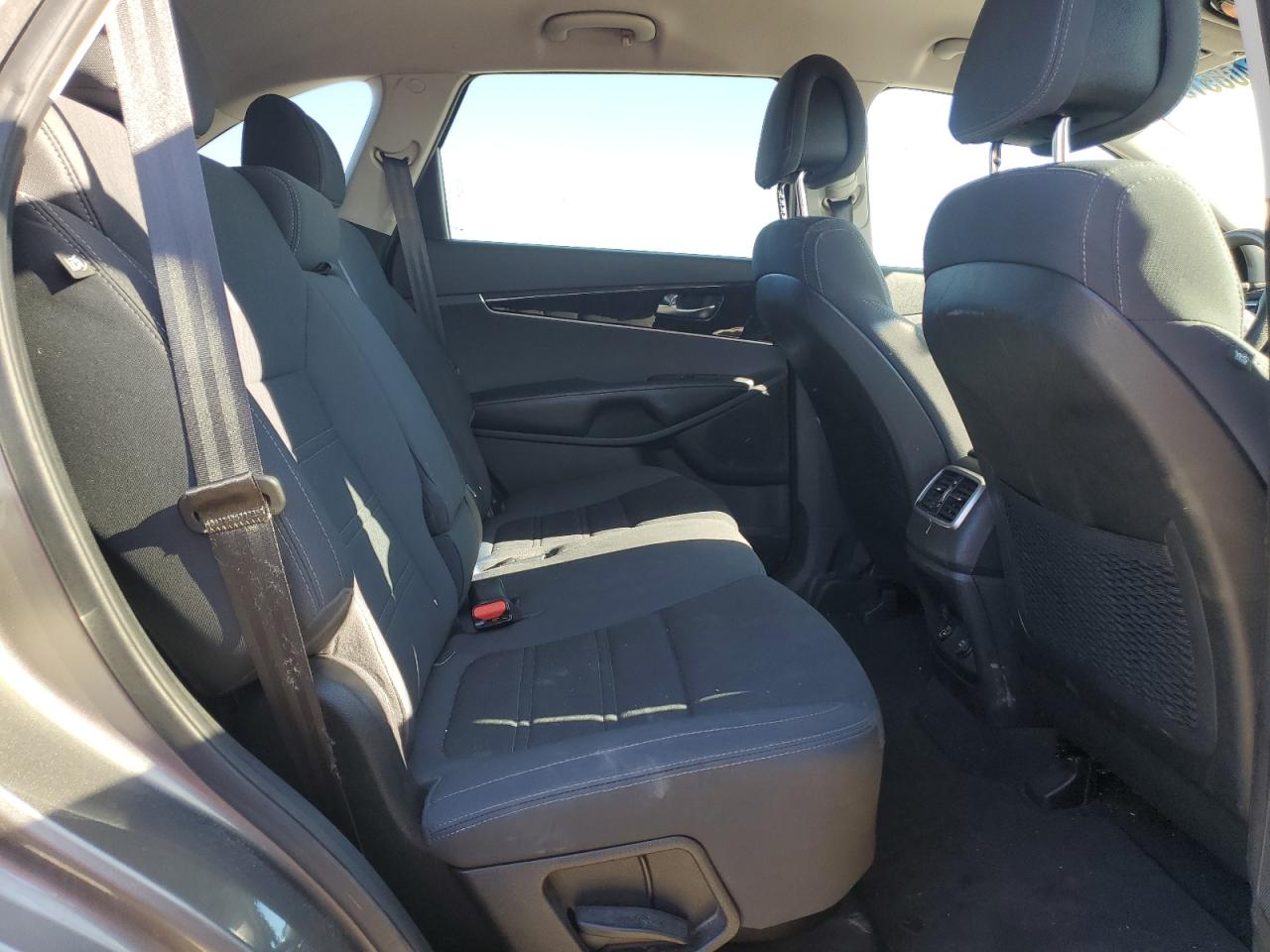 2016 KIA Sorento VIN 5XYPGDA35GG152029 Copart auction photo, front end / rear end damage thumbnail 11