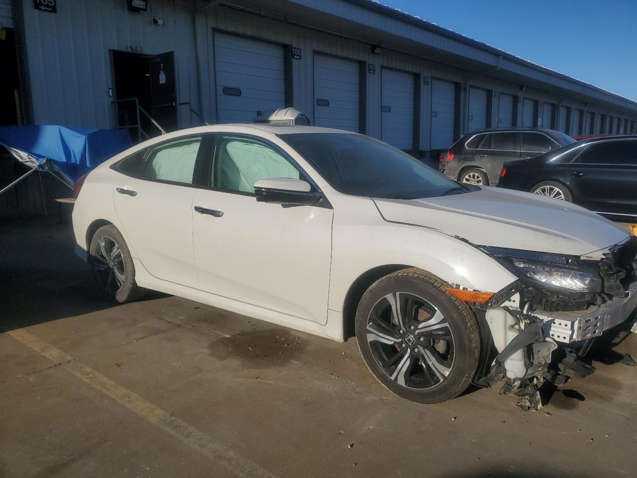 2017 Honda Civic VIN 19XFC1F97HE019404 Copart auction photo, front end damage thumbnail 4