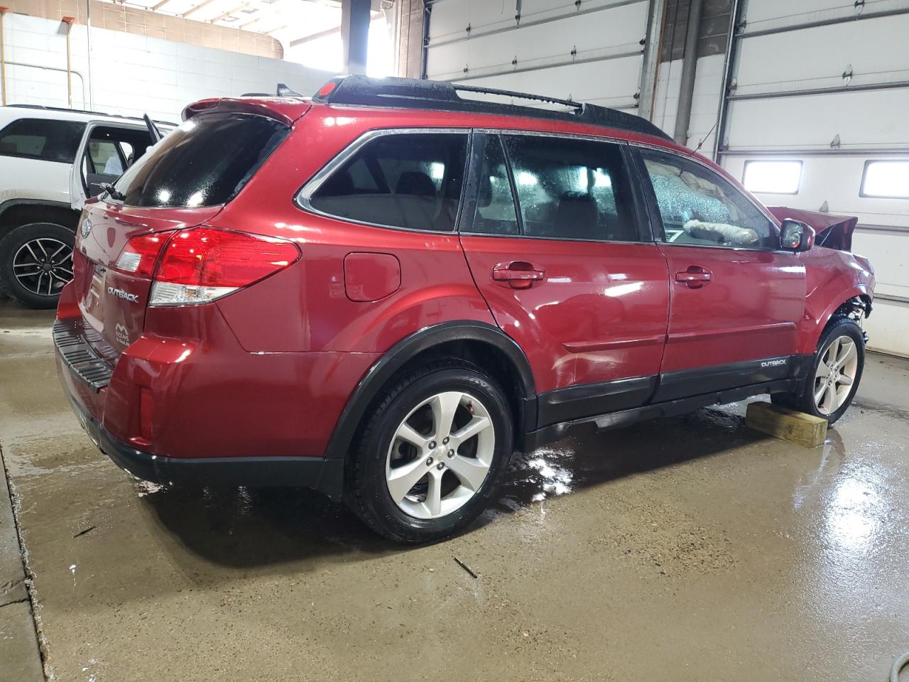 2014 Subaru Outback VIN 4S4BRCLC9E3284543 Copart auction photo, front end damage thumbnail 3