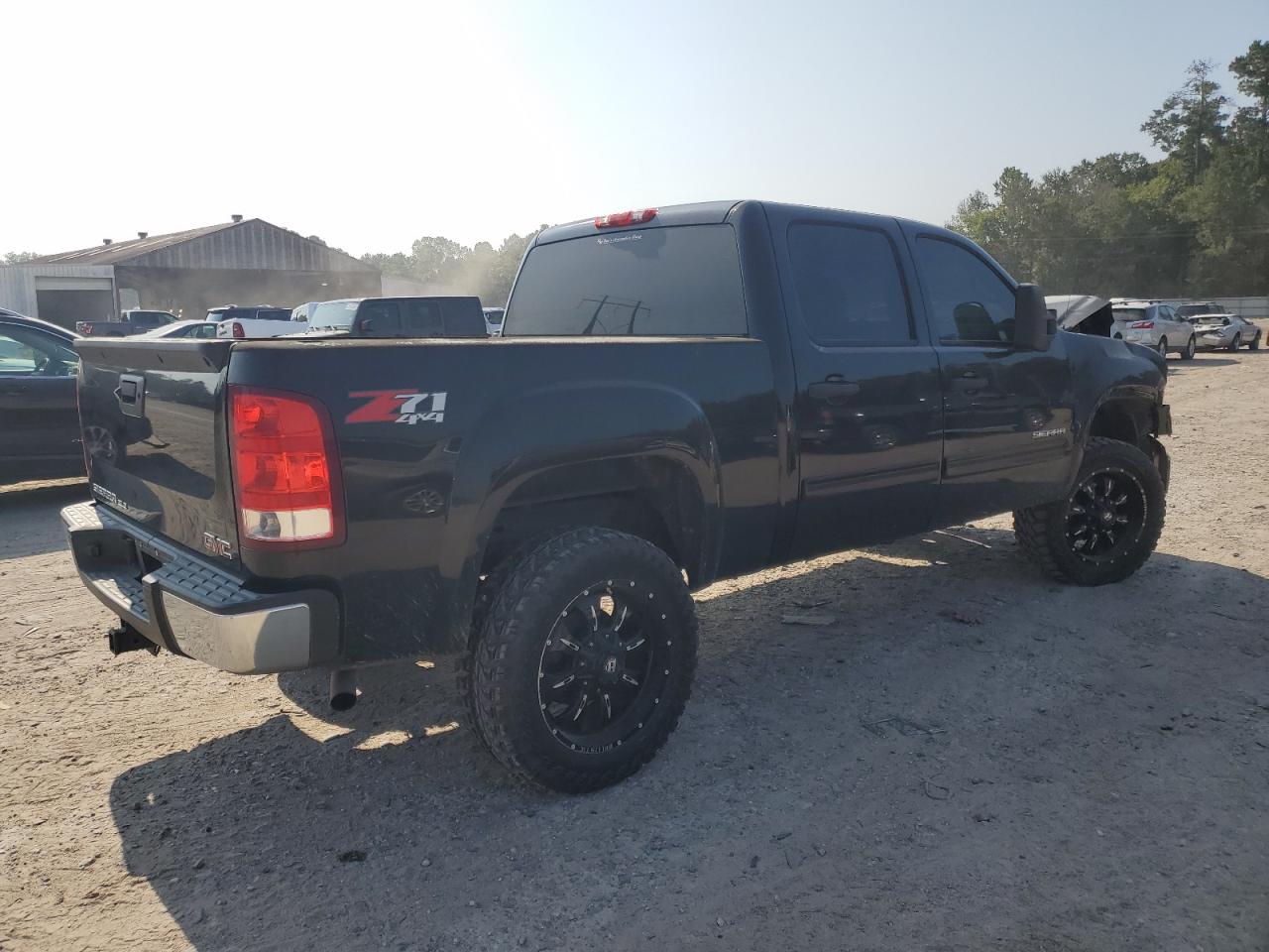 2013 GMC Sierra VIN 3GTP2VE76DG105980 Copart auction photo, front end / side damage thumbnail 3