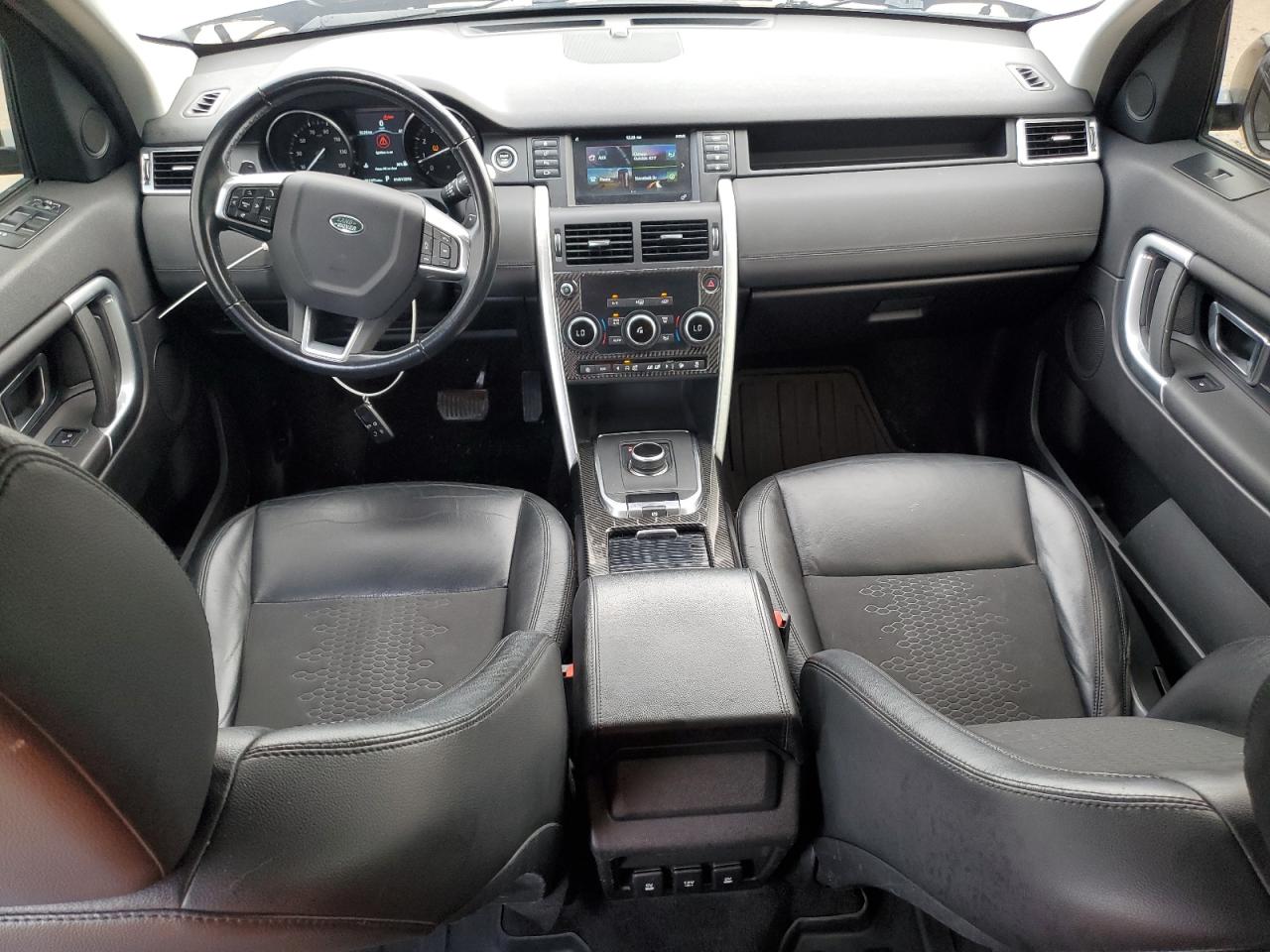 2019 Land Rover Discovery VIN SALCP2FXXKH794737 Copart auction photo, water/flood / minor dent/scratches damage thumbnail 8