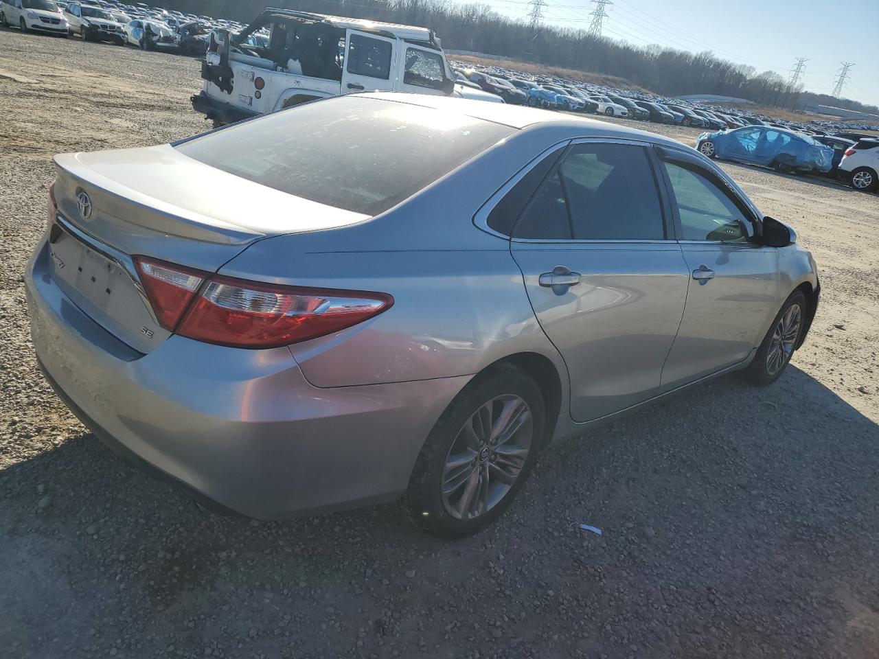 2015 Toyota Camry VIN 4T1BF1FK2FU071588 Copart auction photo, water/flood damage thumbnail 3