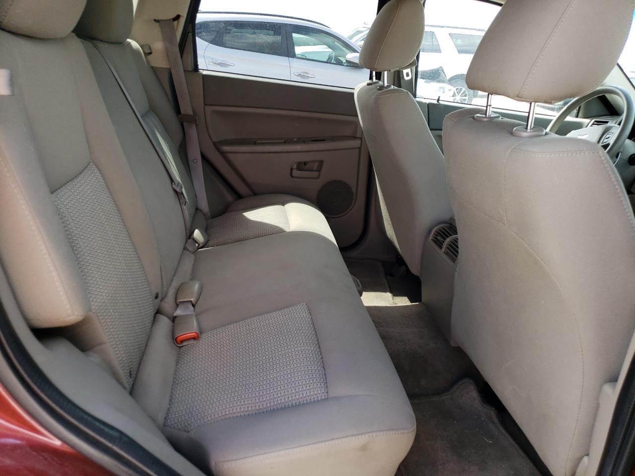 2007 Jeep Grand Cherokee VIN 1J8GR48K97C645619 Copart auction photo, water/flood / hail damage thumbnail 11
