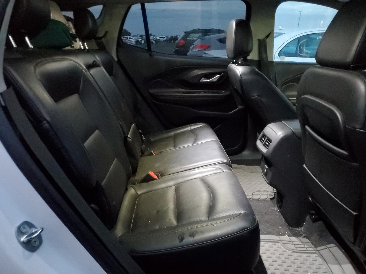 2019 GMC Terrain VIN 3GKALVEV1KL359560 Copart auction photo, rear end damage thumbnail 10
