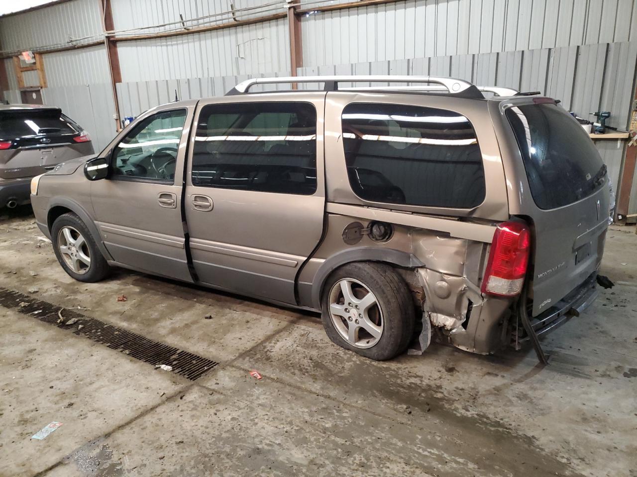 2006 Pontiac Montana VIN 1GMDX33L06D158789 Copart auction photo, all over damage thumbnail 2