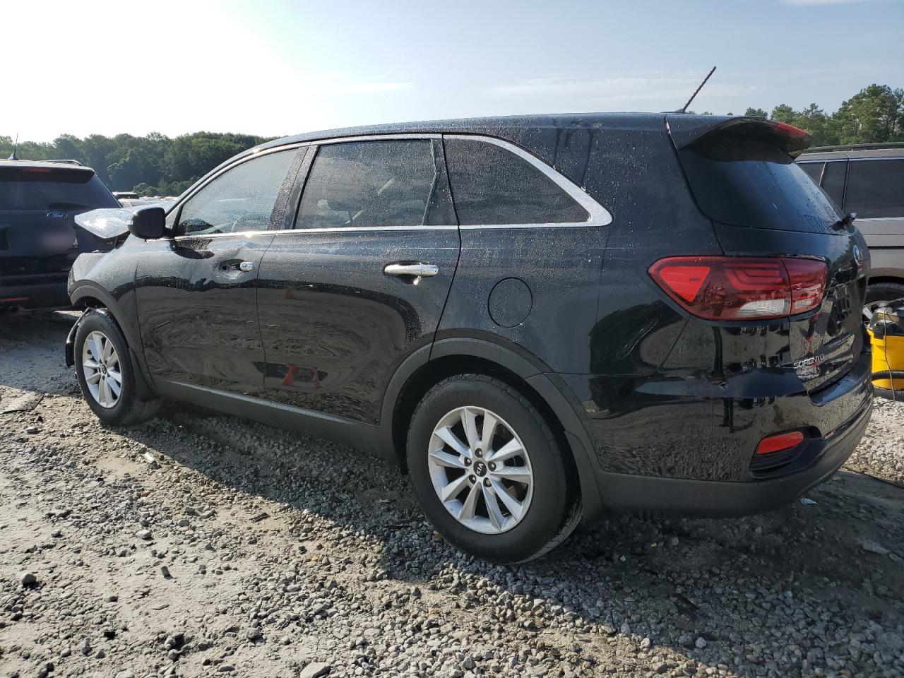 2019 KIA Sorento VIN 5XYPG4A30KG553979 Copart auction photo, front end damage thumbnail 2