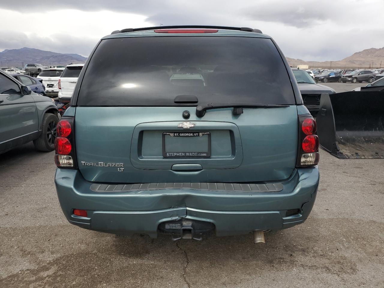 2009 Chevrolet TrailBlazer VIN 1GNDS33S092130458 Copart auction photo, rear end damage thumbnail 6