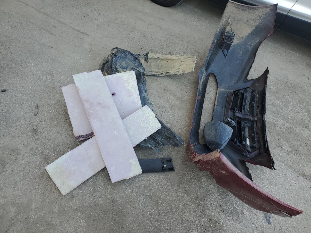 2015 Subaru Legacy VIN 4S3BNBF65F3022701 Copart auction photo, front end / side damage thumbnail 12